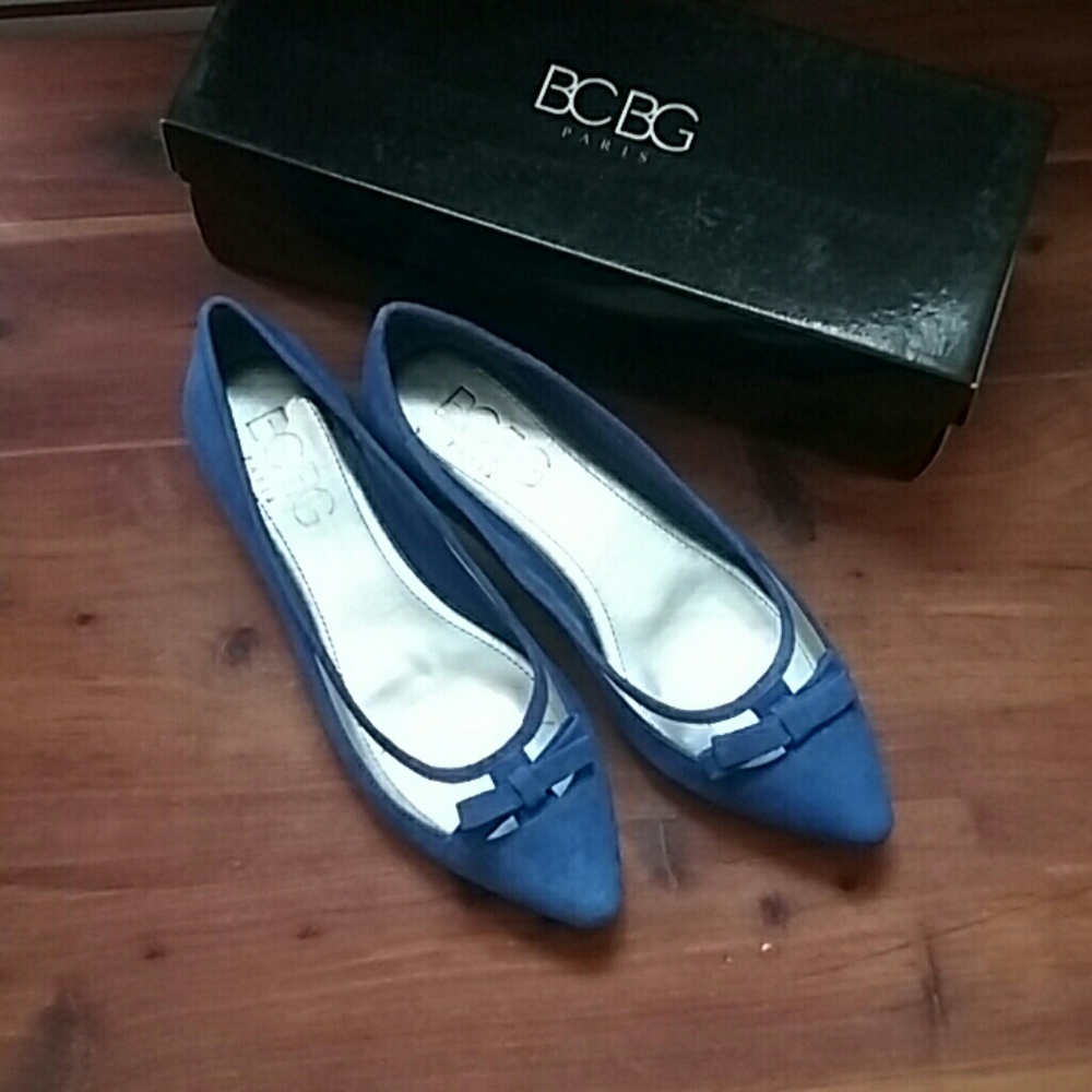 BCBG Paris sodalite blue zarine flats